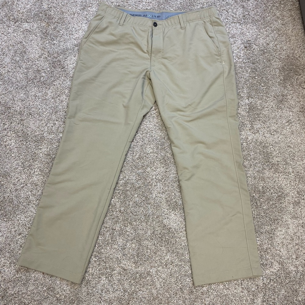 Size 38/30 under armour golf pants